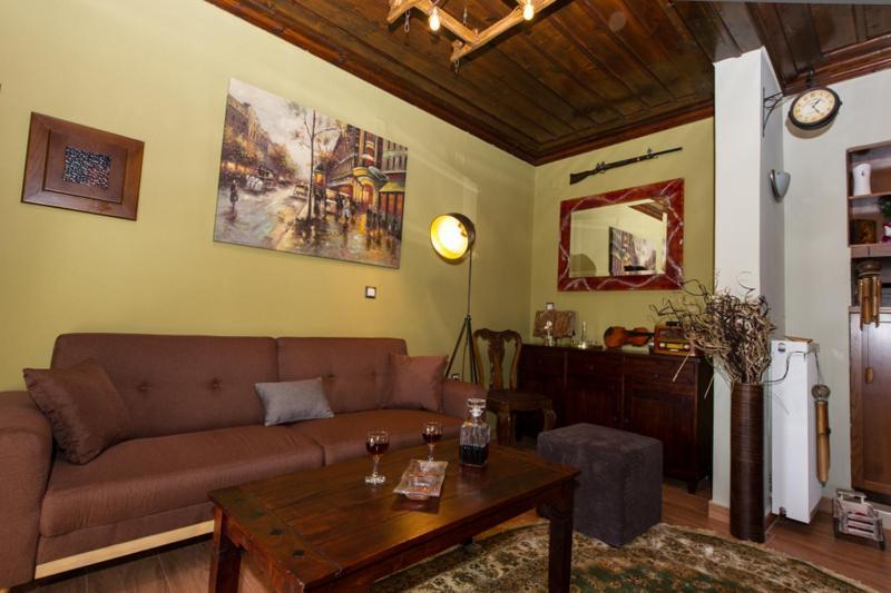 Petra Thea Villa Karítaina Exteriér fotografie