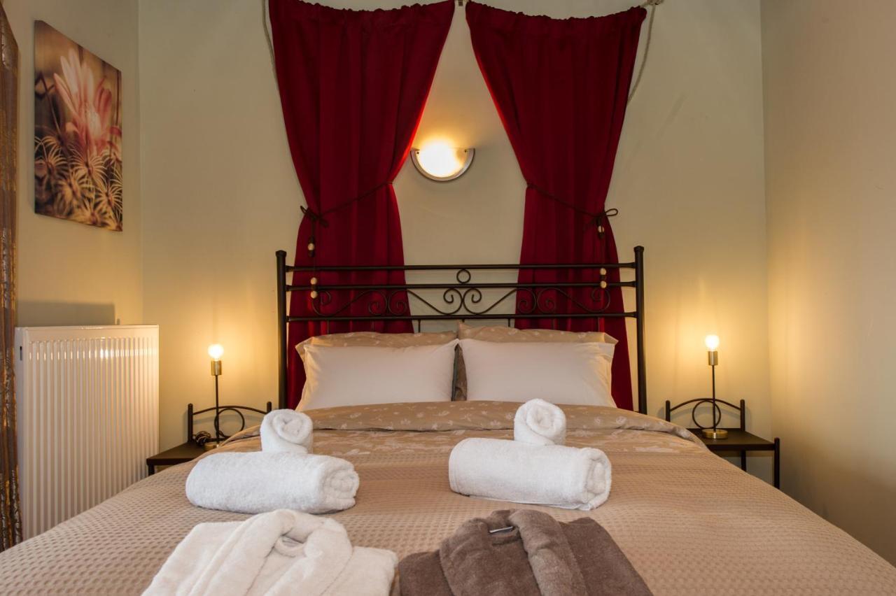 Petra Thea Villa Karítaina Exteriér fotografie